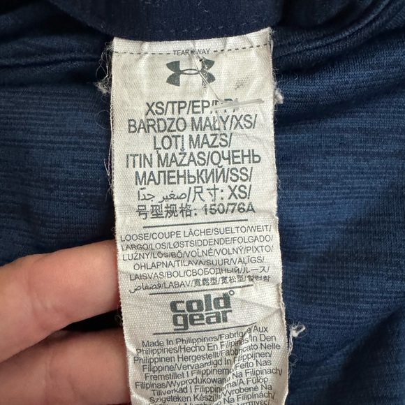 Under armour XS cold gear hoodie - Picture 3 of 3